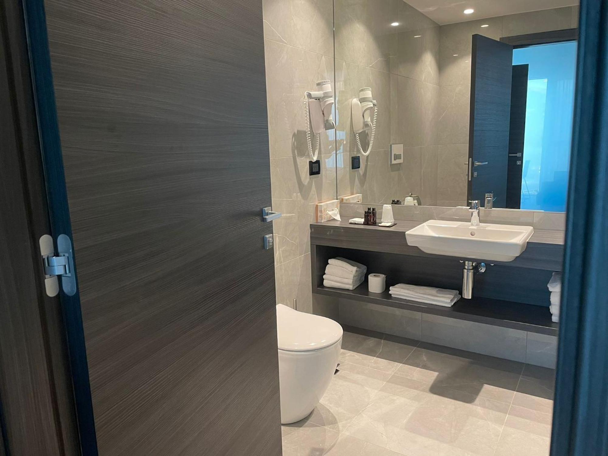 Life Hotel Бергамо Екстериор снимка